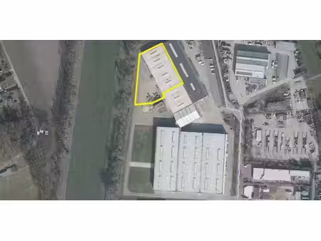 entrepôt à vendre à balen pour € 1.500.000