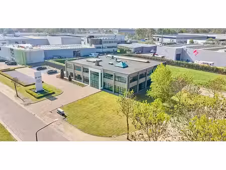 entrepôt à vendre à beringen pour € 1.975.000