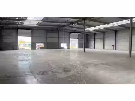 entrepôt à vendre à heist-op-den-berg pour € 1.960.000
