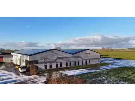 entrepôt à louer à koekelare pour € 4.265