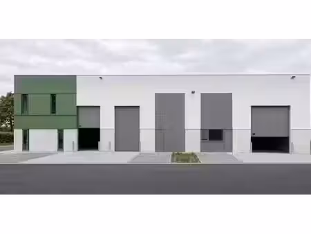 entrepôt à louer à kortessem pour € 1.250