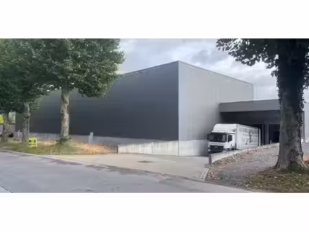 entrepôt à louer à renaix pour € 3.250