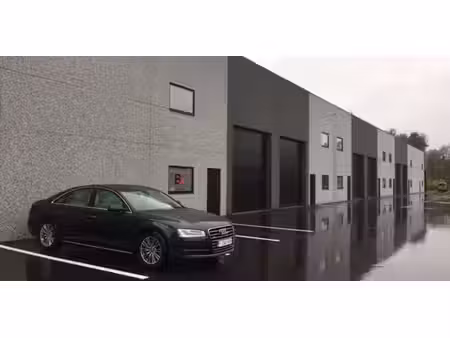 entrepôt à vendre à tisselt pour € 459.000