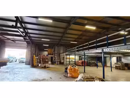 bâtiment commercial à louer à aartselaar pour € 4.500