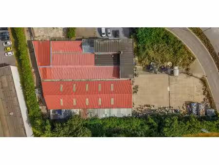 bâtiment commercial à vendre à grâce-berleur pour € 1.600.000