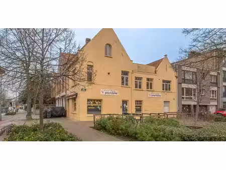 restauration à vendre à assebroek pour € 595.000