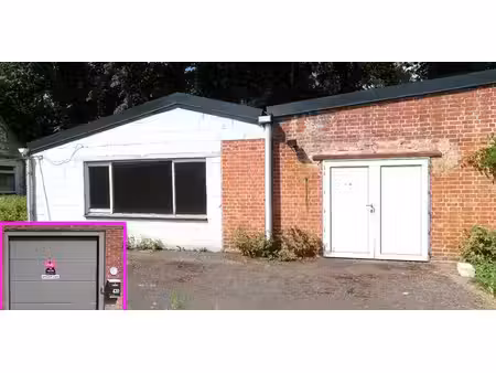 bien professionnel à louer à sint-andries pour € 650