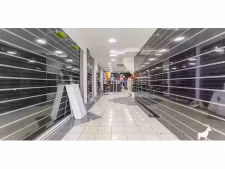 bien commercial à louer à charleroi pour € 650