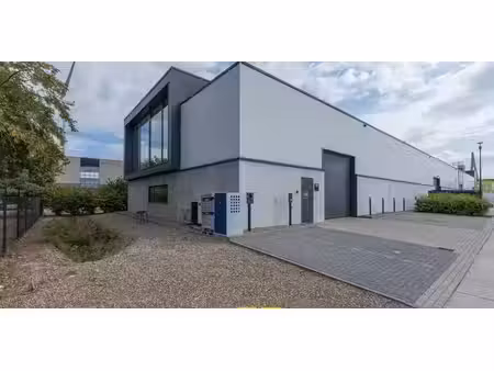 bâtiment d’entreprise à louer à lanklaar pour € 2.995