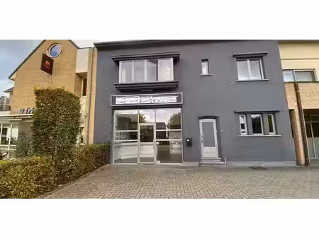 bien commercial à louer à sint-lambrechts-herk pour € 1.250