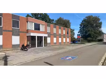 bureau à louer à veltem-beisem pour € 1.200