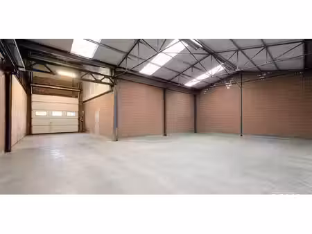 entrepôt à louer à herk-de-stad pour € 1.200