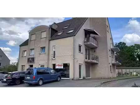 bâtiment commercial à louer à herselt pour € 700