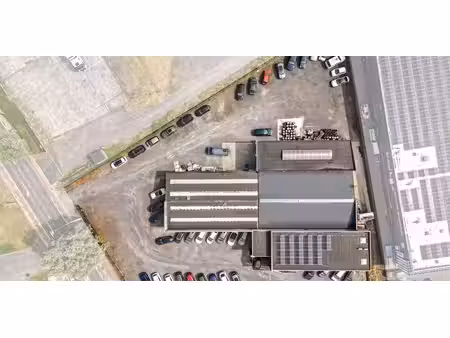 bâtiment commercial à vendre à heule pour € 1.890.000