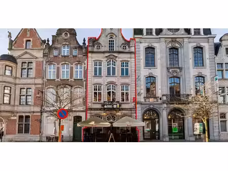 bien commercial à vendre à lier pour € 649.000 avec 3 chambres à coucher