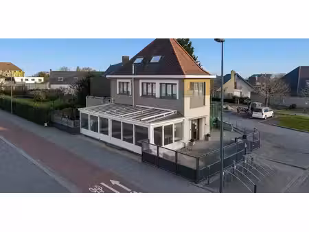 restauration à vendre à westende pour € 610.000