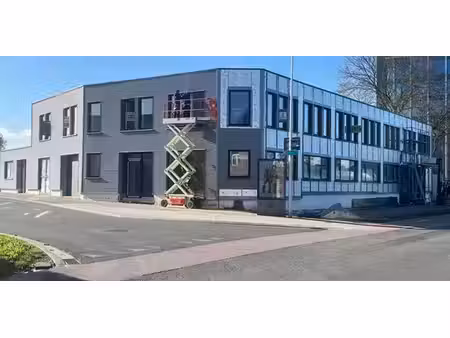 bâtiment d’entreprise à louer à schelle pour € 642