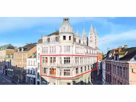 bâtiment commercial à vendre à tournai pour € 895.000