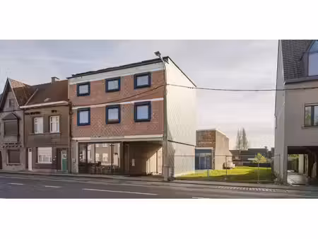 bien commercial à vendre à wevelgem pour € 470.000 avec 4 chambres à coucher