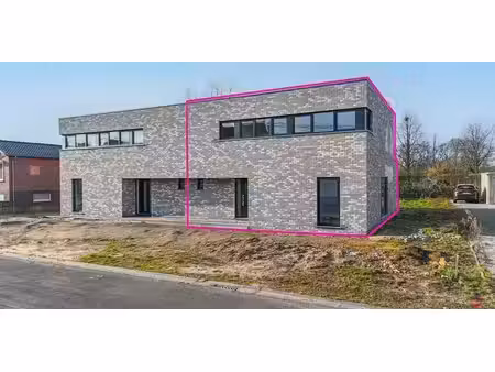 sous option - maison à vendre à beverlo avec 5 chambres à coucher