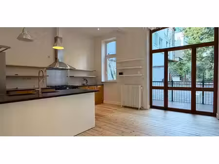 maison de maître à louer à saint-gilles pour € 2.850 avec 5 chambres à coucher