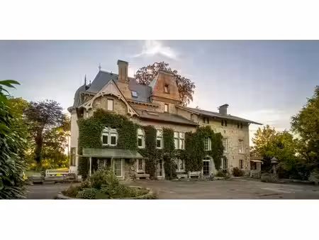 château à vendre à eupen pour € 1.699.000 avec 8 chambres à coucher