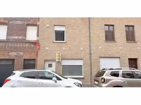 maison à louer à comines pour € 750 avec 3 chambres à coucher