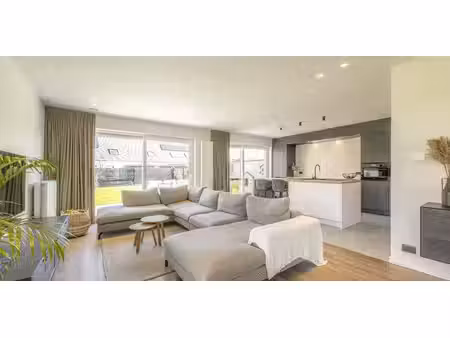 maison à louer à wakken pour € 1.275 avec 3 chambres à coucher