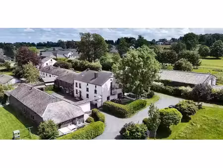 maison à vendre à limerlé pour € 1.350.000 avec 25 chambres à coucher
