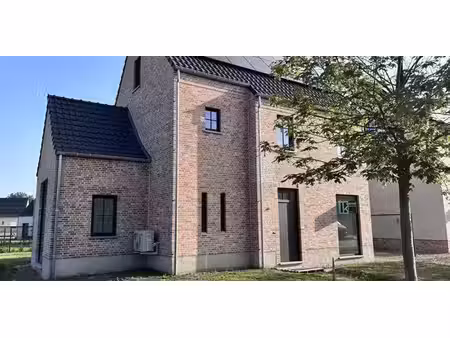 maison style pastorie à vendre à kwaadmechelen pour € 470.000 avec 4 chambres à coucher