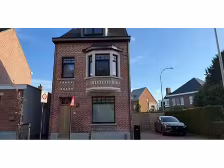 maison de maître à louer à herenthout pour € 1.300 avec 3 chambres à coucher