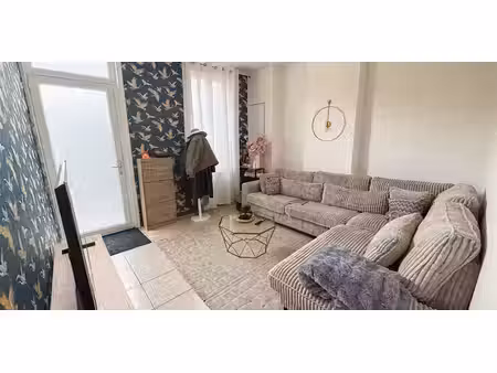 maison à louer à péruwelz pour € 700 avec 2 chambres à coucher