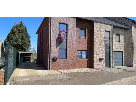 maison à louer à koninksem pour € 1.275 avec 3 chambres à coucher