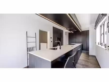 villa à vendre à koningshooikt pour € 649.000 avec 3 chambres à coucher