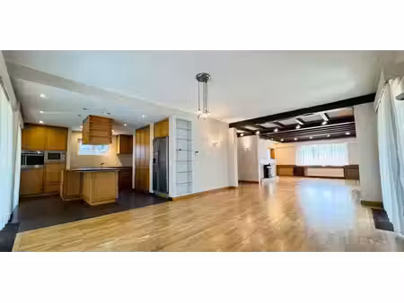 maison à louer à sterrebeek pour € 3.100 avec 6 chambres à coucher