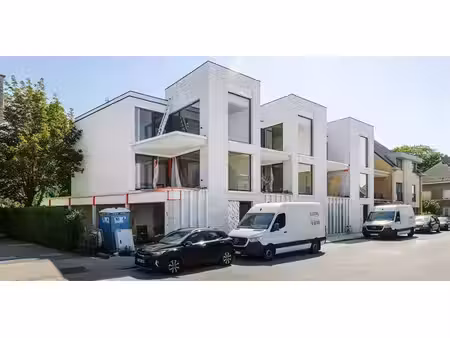 immeuble d'appartements à vendre à zwijnaarde pour € 465.000 avec 3 chambres à coucher