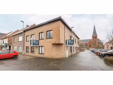 immeuble d'appartements à vendre à rijkevorsel pour € 1.545.000 avec 20 chambres à coucher