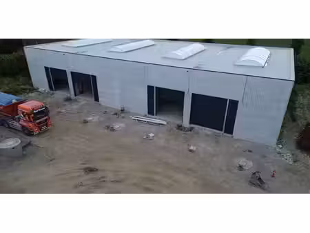 bâtiment d’entreprise à louer à anzegem pour € 1.130