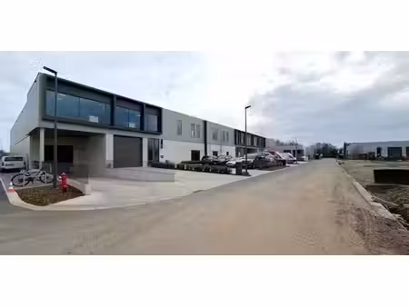 bâtiment d’entreprise à vendre à bornem pour € 1.910.750