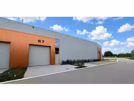 bâtiment d’entreprise à vendre à heist-op-den-berg pour € 452.880