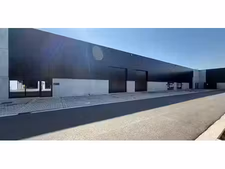 bâtiment d’entreprise à vendre à gits pour € 1.961.083