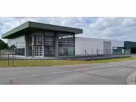 bâtiment d’entreprise à louer à meulebeke pour € 3.600