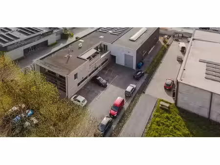 bâtiment d’entreprise à vendre à zwevegem pour € 1.295.000