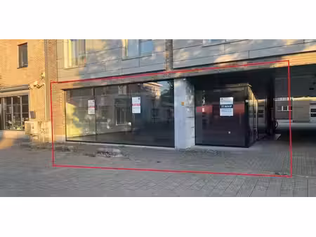 bureau à louer à lommel pour € 1.500