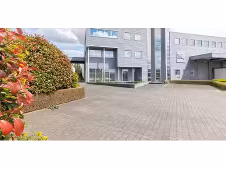 bureau à louer à tielt pour € 3.500