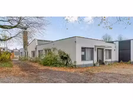 entrepôt à vendre à borsbeek pour € 1.250.000