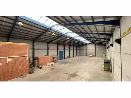 entrepôt à louer à deinze pour € 4.000