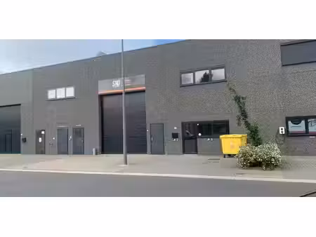 entrepôt à louer à westmeerbeek pour € 1.250