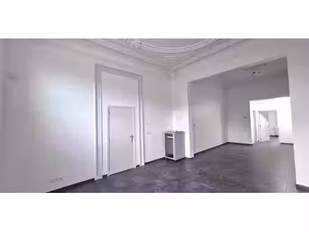 bien commercial à louer à charleroi pour € 1.250