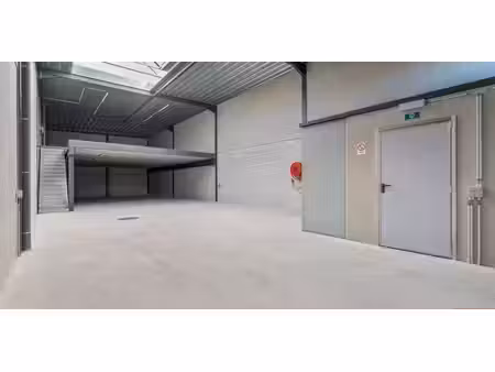 entrepôt à louer à kortemark pour € 1.150